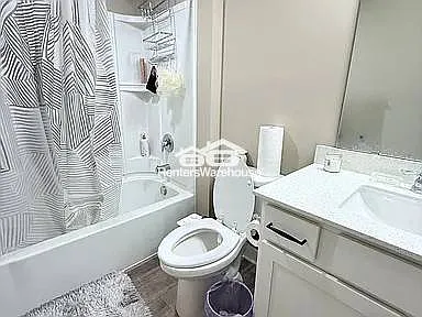 14250 Cheshire Ln N — Photo 19
