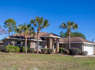 6752 Leisure St, Navarre, FL 32566