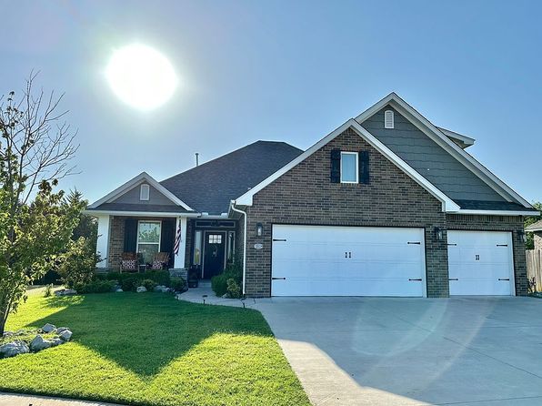 3211 Everton Ct