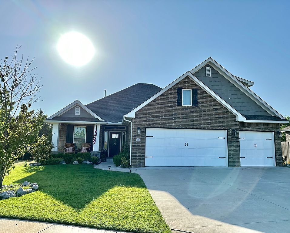 3211 Everton Ct - Property Image