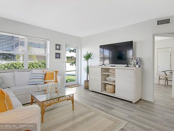 157 E 25th Street, Riviera Beach, FL 33404 | MLS #F10496419 | Zillow