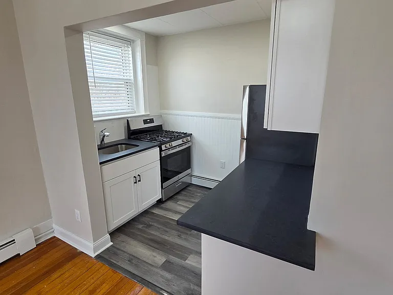 16 Newhall Street — Photo 24