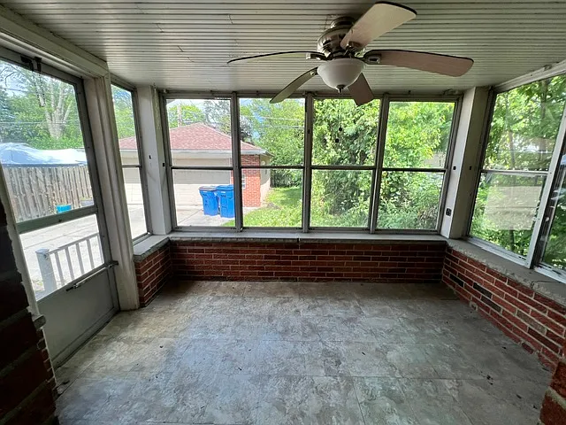 3 bed, 1107 sqft, $1,800 — Photo 3