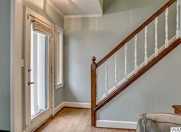 2nd image of 1429 Dearing Pl
