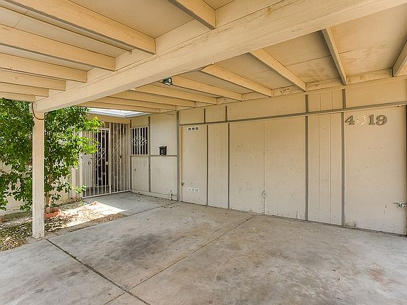 3rd image of 4019 Sorrento Way