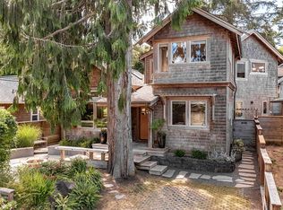 588 N Laurel St, Cannon Beach, OR