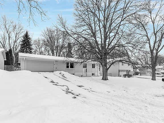 3rd image of 7810 47th Ave N