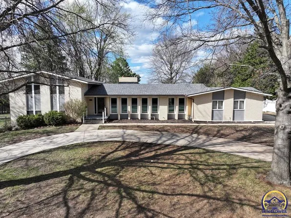 2184 Morningside Dr, Emporia, KS 66801