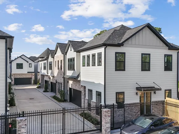 2593 Paul Quinn St, Houston, TX 77091