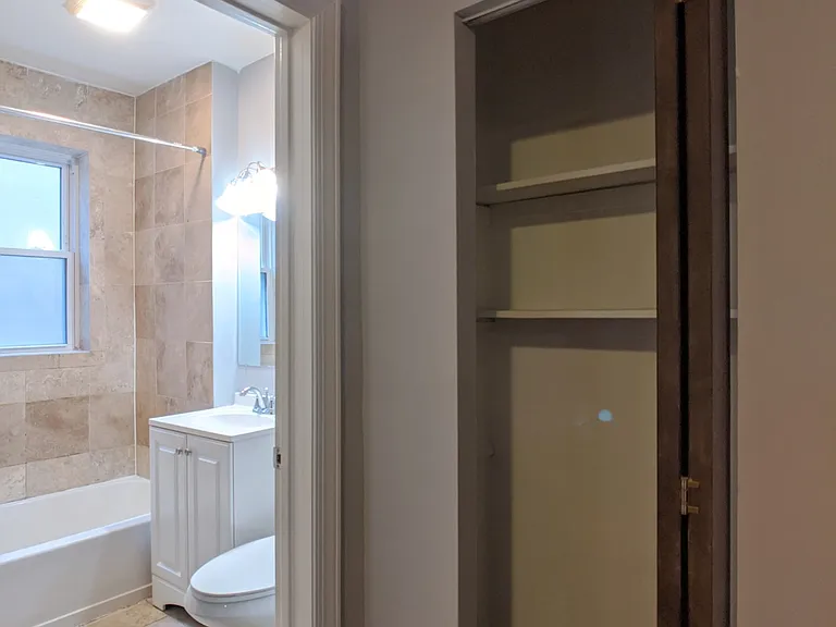 5029 N Harding Ave #1W — Photo 15