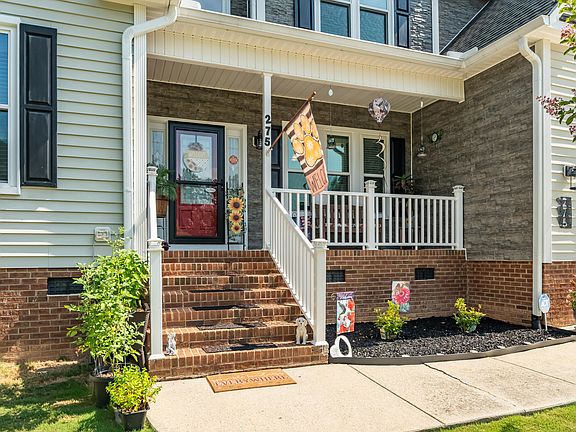 4th image of 275 Winfred Dr