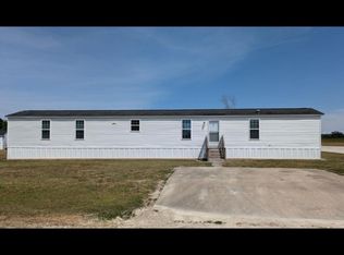 105 Mary E Edwards Dr, Vanceboro, NC 28586