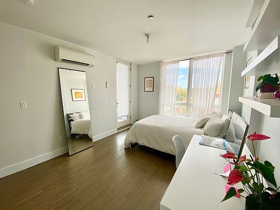 4th image of 155 Meserole St #6M