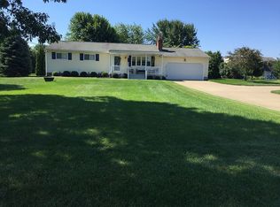 5446 Middle Ridge Rd, Madison, OH 44057