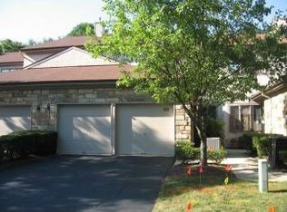 53 Woodmont Dr, Lawrence Township, NJ 08648