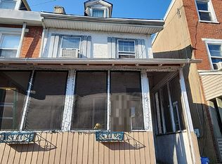 19 8th St, Upland, PA 19015