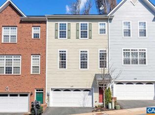 157 Brookwood Dr, Charlottesville, VA 22902