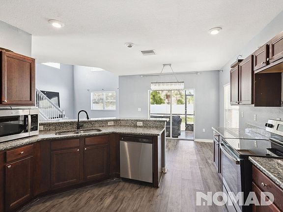 5th image of 7750 Maroon Peak Dr