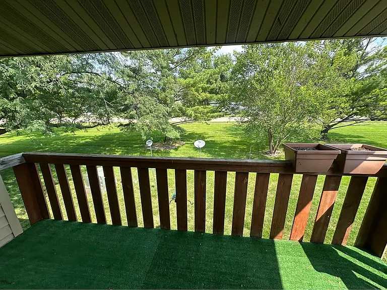 1083 NW Greenwood St #1083 — Photo 13