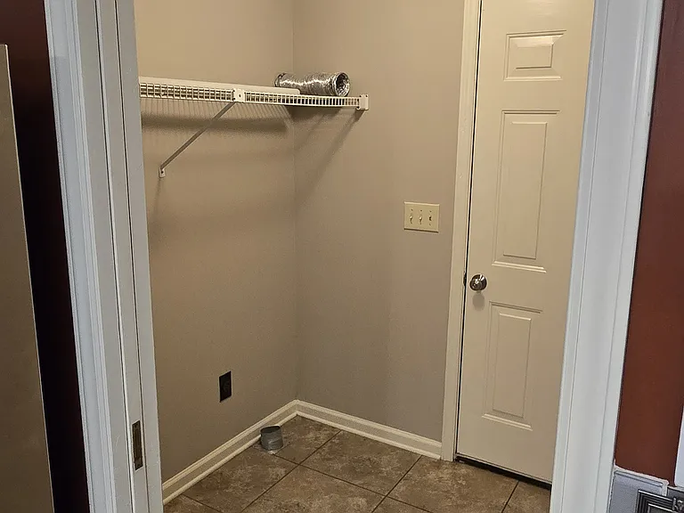 2025 Stoneycreek Dr #A — Photo 16
