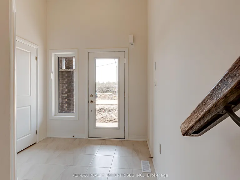 3006 Sandy Acres Ave — Photo 2