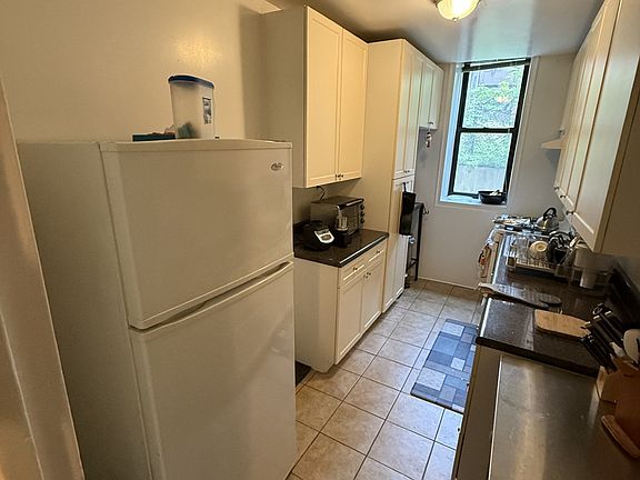 5th image of 30-75 34th St #G