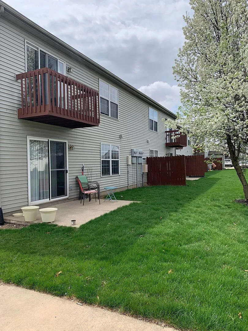 2912, 2916, 2918, 2920 Horizon Dr. — Photo 2