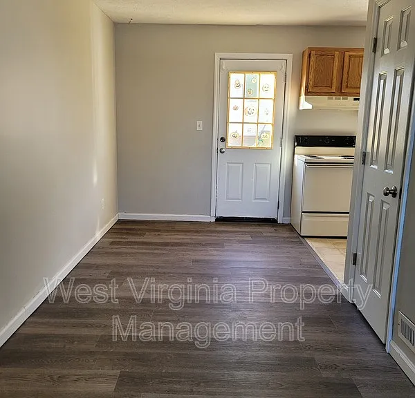 581 Prosperity Rd #206 — Photo 6
