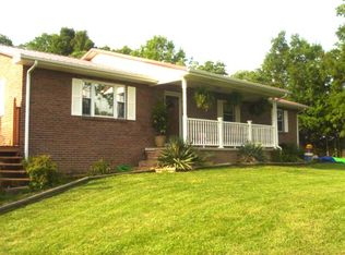 1168 Palmer Hollow Rd, Bybee, TN 37713