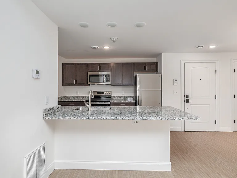 The Residences at LeMoyne Manor — Photo 13