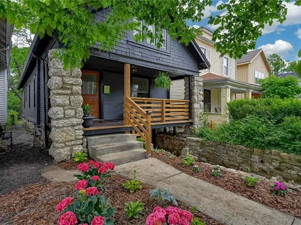 3711 Brooklyn Ave, Kansas City, MO 64109