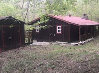 460 Halls Hollow Rd, Smithville, TN 37166