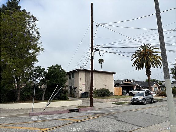 5th image of 380 N Mar Vista Ave