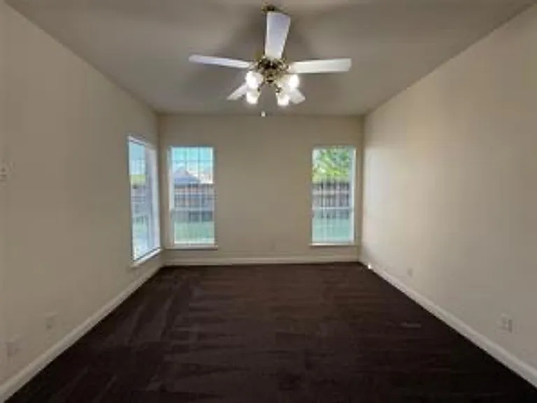 123 Hillcrest Dr — Photo 36