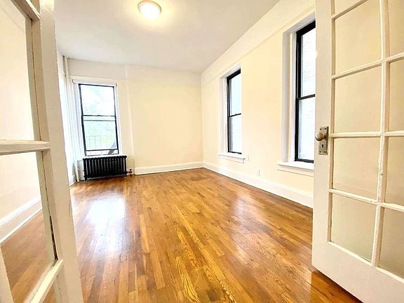 2nd image of 69 W 105th St #4E