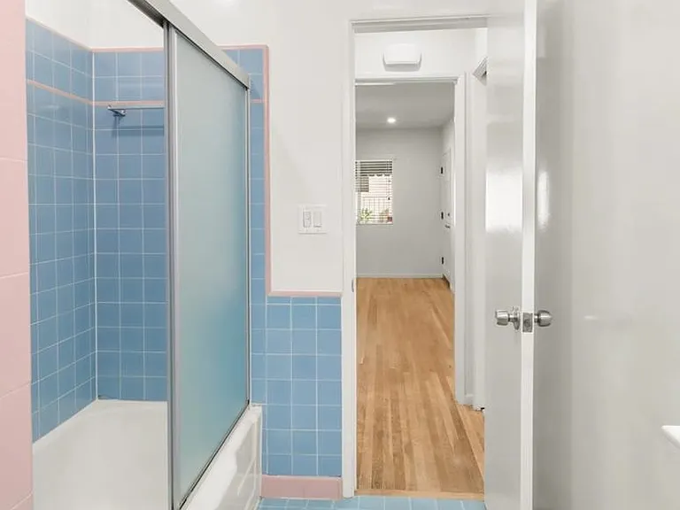 1406 S Saltair Ave #1 — Photo 17