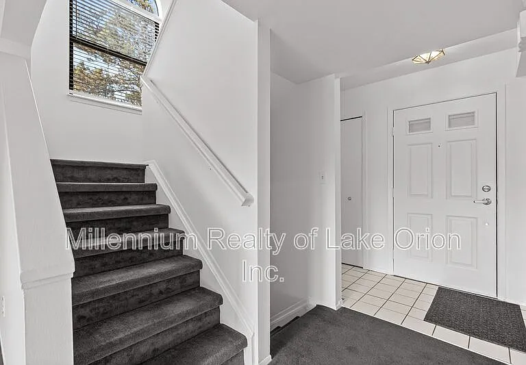 5611 Drake Hollow Dr W — Photo 13