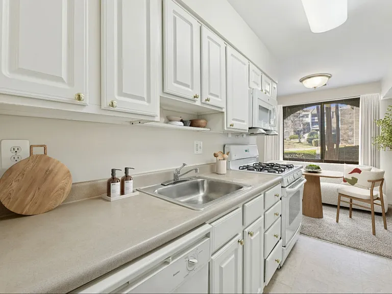 PeachTree of McLean — Photo 4