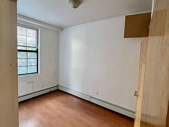 5th image of 951 2nd Ave APT 1