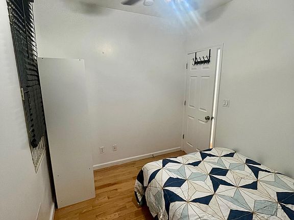 3rd image of 170 Delancey St #1GL