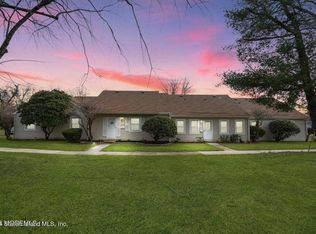 19 Plaza Del Campillo UNIT B, Freehold, NJ 07728