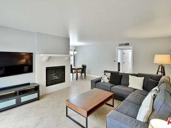 4th image of 3651 S Jasmine Ave #106
