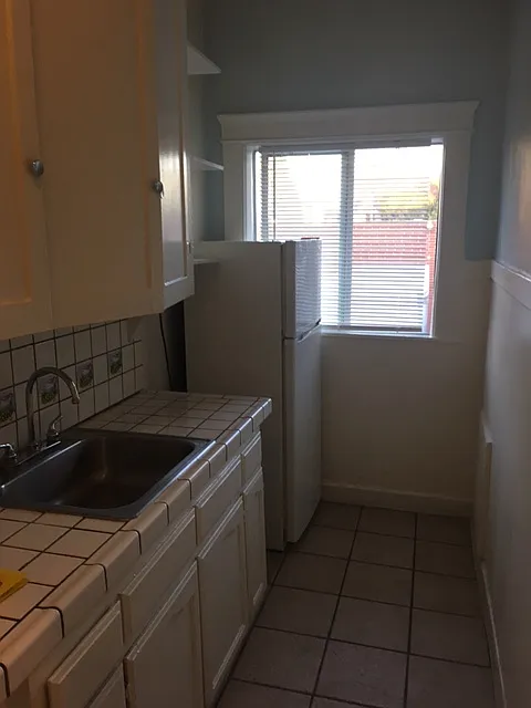 Studio, 397 sqft, $1,295 — Photo 3