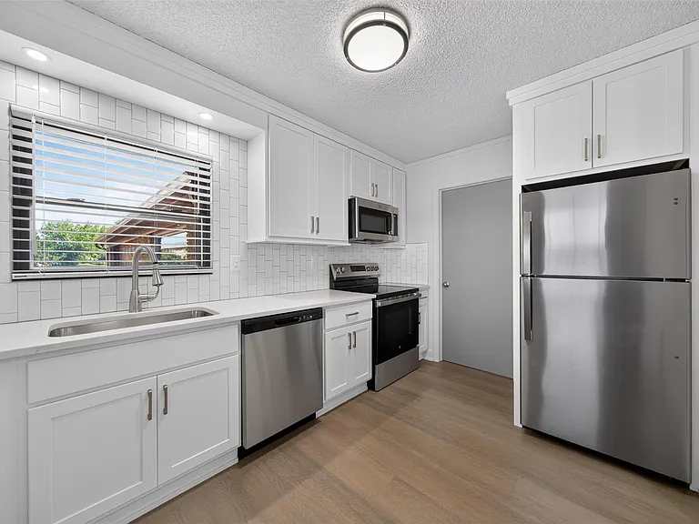 2079 Klingensmith Rd — Photo 16