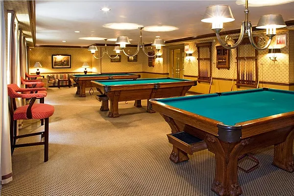 Sold by Corcoran | media 19