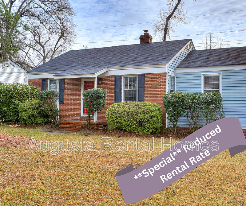 1st image of 1019 1/2 Bedford Dr