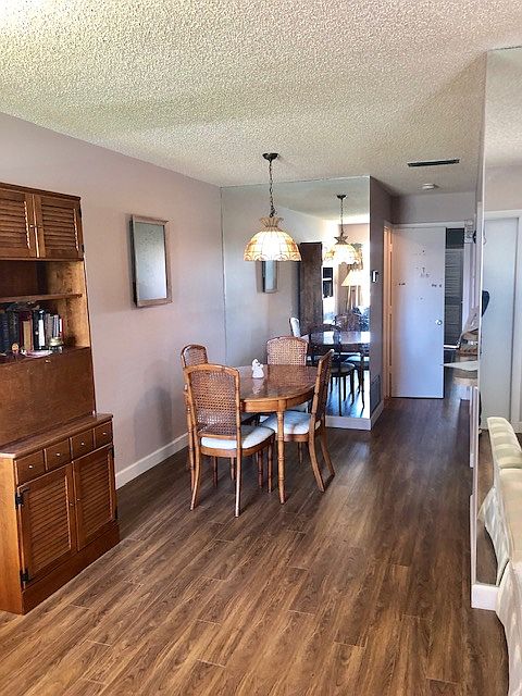 1st image of 33 Vista Gardens Trl