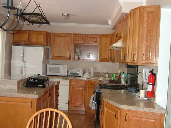 2nd image of 151 McNair Ct