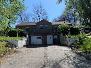 1101 S Alexander Rd, Independence, MO 64056