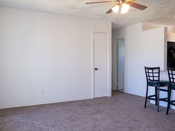 3rd image of 126 Longwood Dr